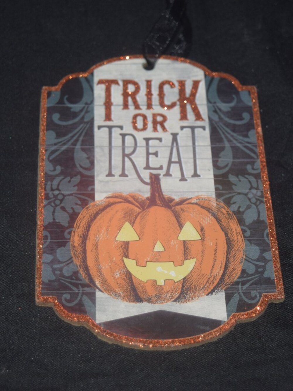 Vintage Halloween Trick or Treat Wooden Sign Orange Glitter Pumpkin Decor